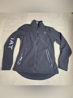 ARIAT  Women's Softshell Team Jacket size MEDIUM  grey